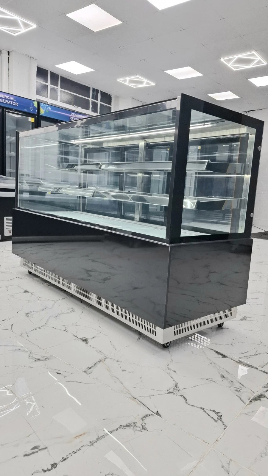 BRAND NEW SLIDING DOORS DISPLAY FRIDGE FOR CAKES, FRUITS, SWEETS, ETC. 180 CM. - Image 3