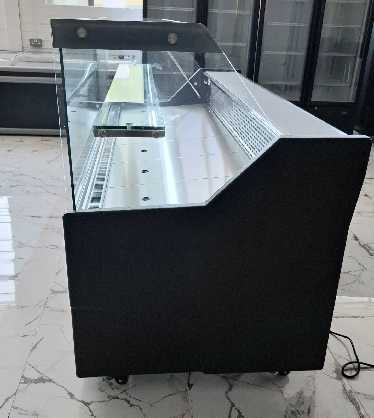 BRAND SERVE OVER COUNTER DELI COUNTER..2 METER - Image 6