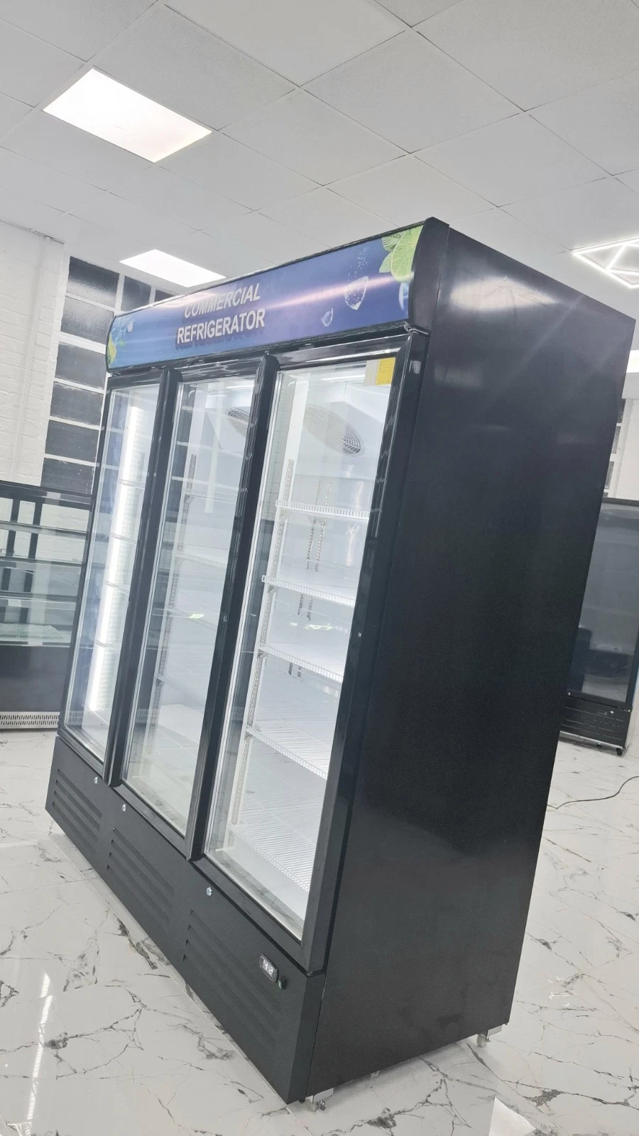 BRAND NEW COMMERCIAL 3 DOORS FREEZER..1.8 METER. - Image 5