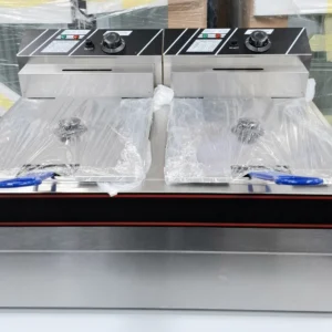 BRAND NEW ELECTRIC FRYER, 2 TANKS.