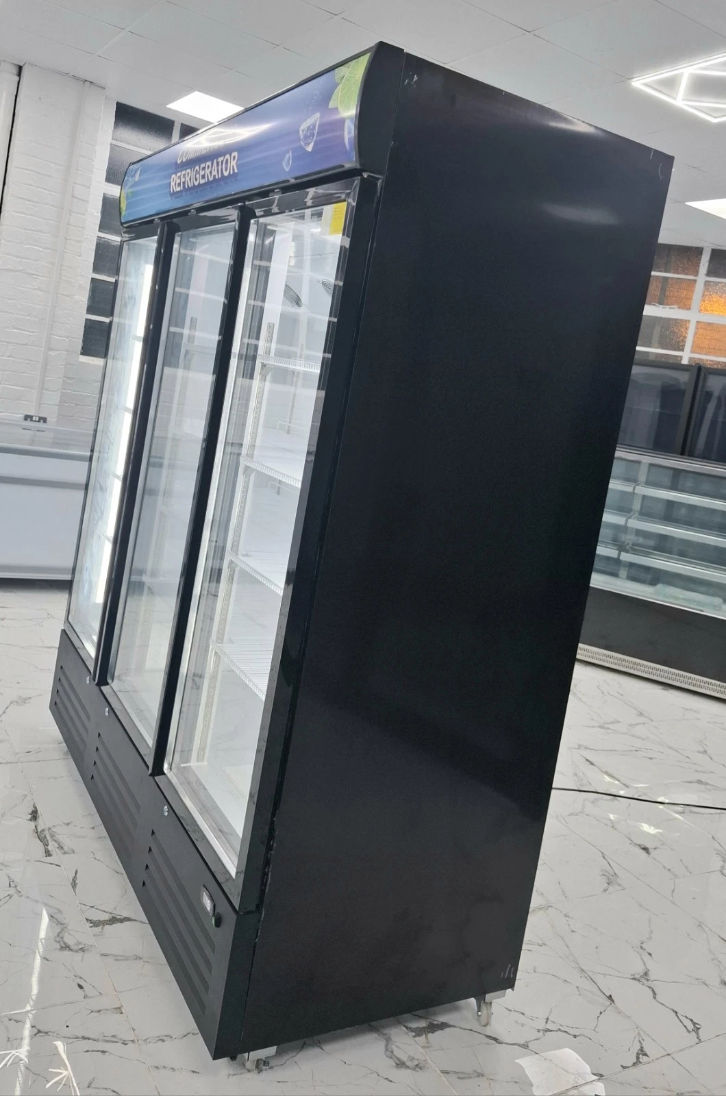 BRAND NEW COMMERCIAL TRIPPLE GLASS DOORS FRIDGE .. 1.8 METER - Image 3