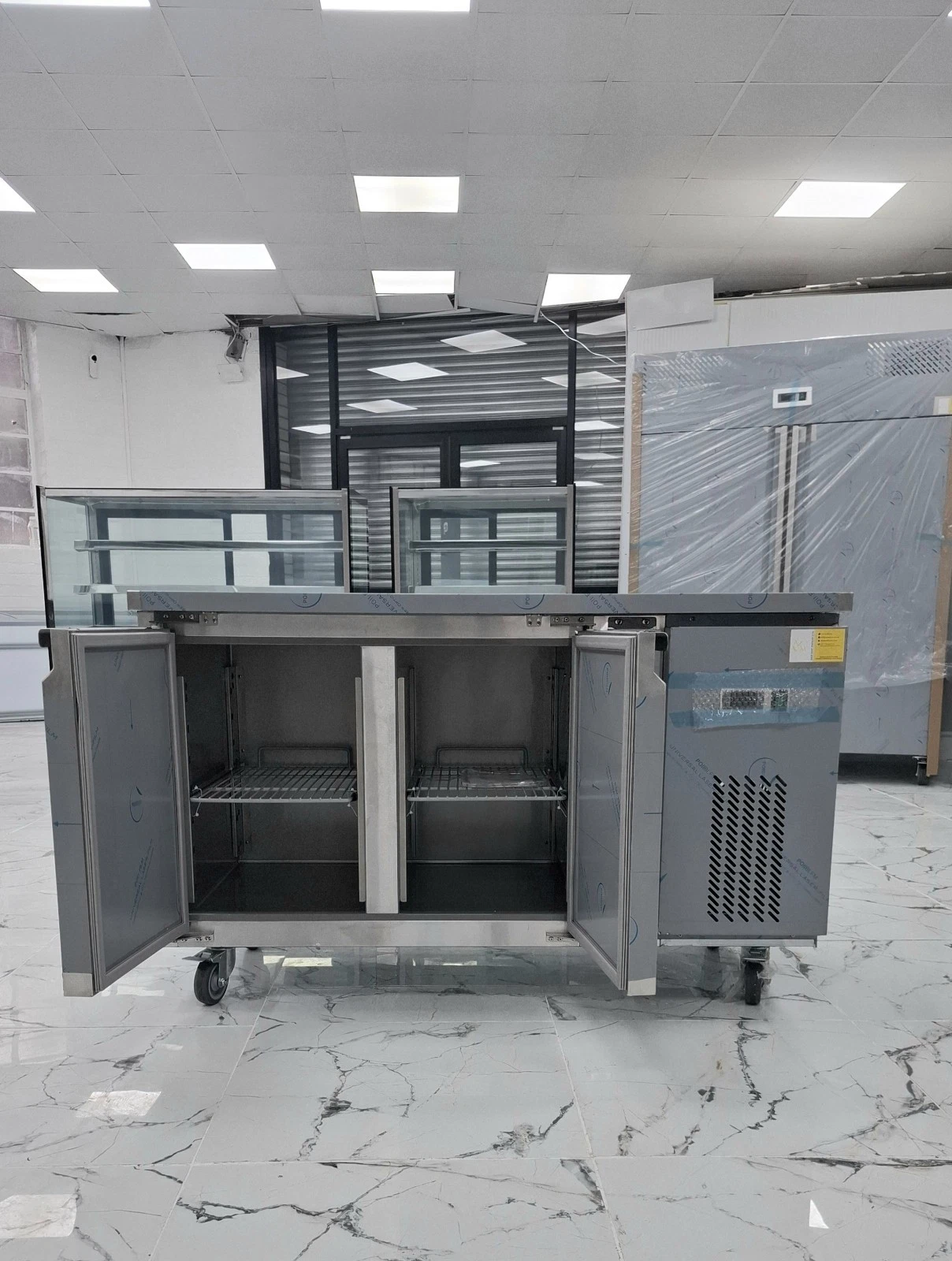 BRAND NEW HEAVY DUTY STAINLESS STEEL PIZZA PREP FRIDGE.1.3 METER - Image 3