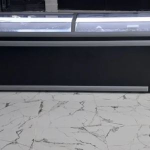 BRAND NEW HEAVY DUTY COMMERCIAL CHEST FREEZER CURVED GLASS..2.5 METER