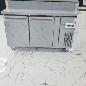 BRAND NEW PIZZA FRIDGE WITH GN PAN 1.3 METER