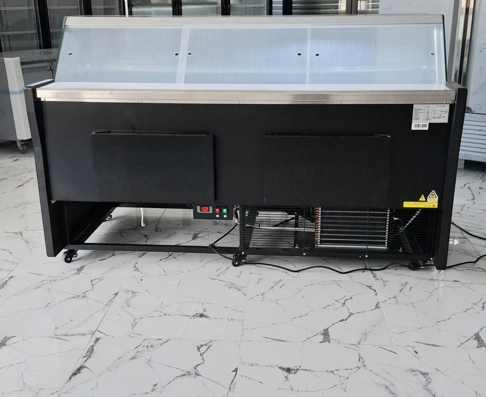 BRAND SERVE OVER COUNTER DELI COUNTER..2 METER