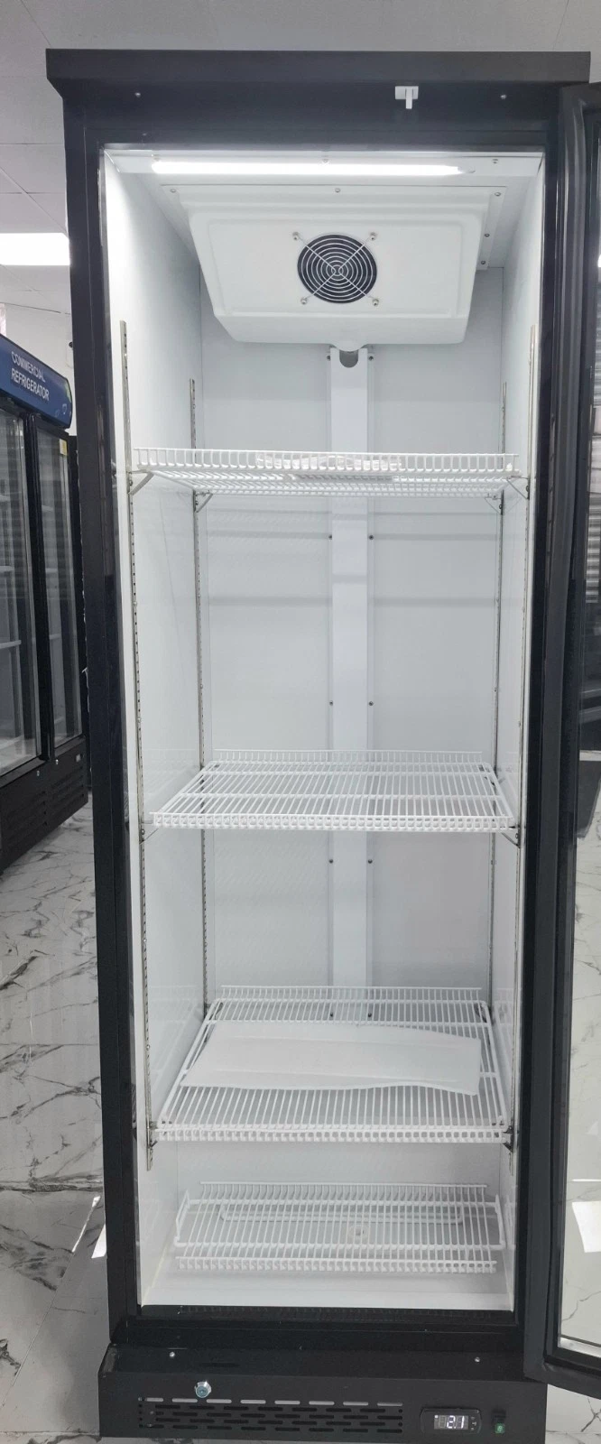 BRAND NEW COMMERCIAL SINGLE GLASS DOOR FRIDGE.. - Image 4